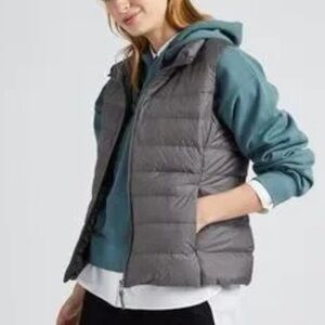 Uniqlo Gray Hooded Puffer Vest Jacket